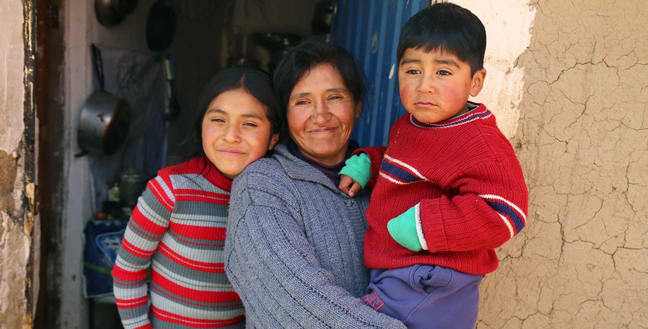 Bolivian family