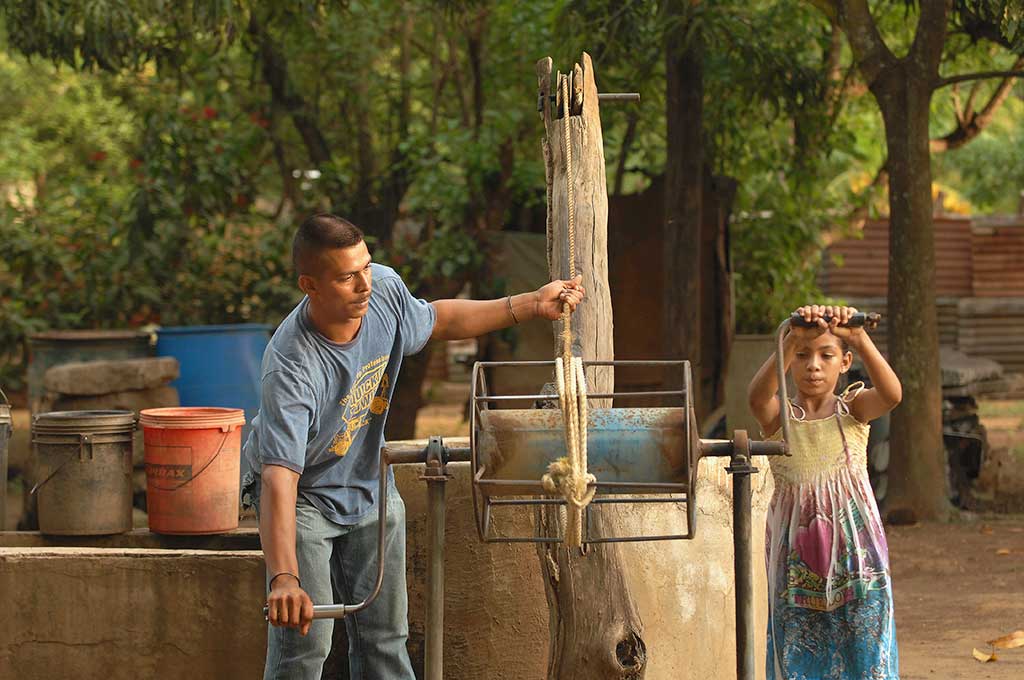 Father and daughter in Nicaragua