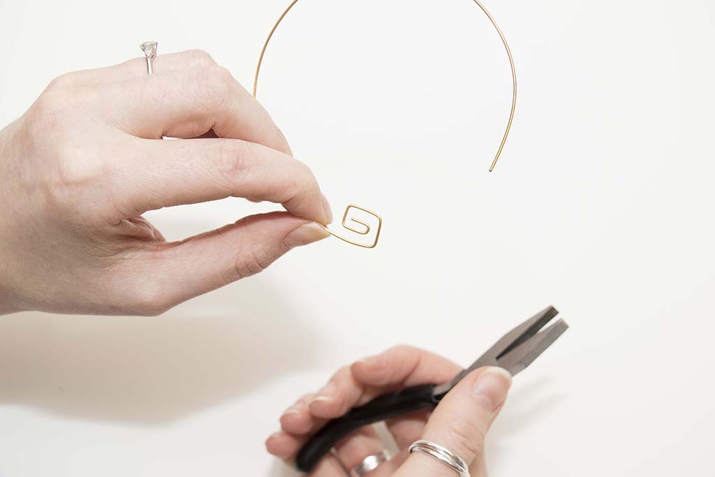 Shaping a bangle