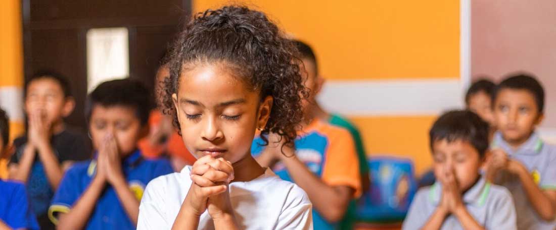 A girl praying